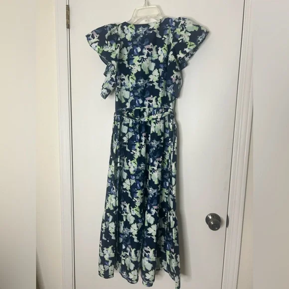 NWT: Flutter Short-Sleeve Poplin Tiered Midi Dress - Picture 3 of 9
